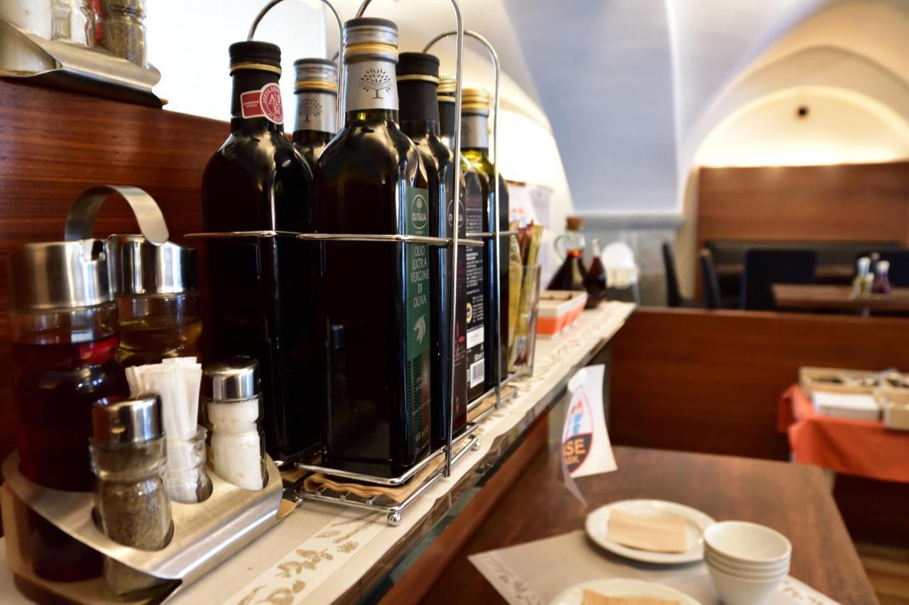 克朗酒店 布鲁尼科 外观 照片